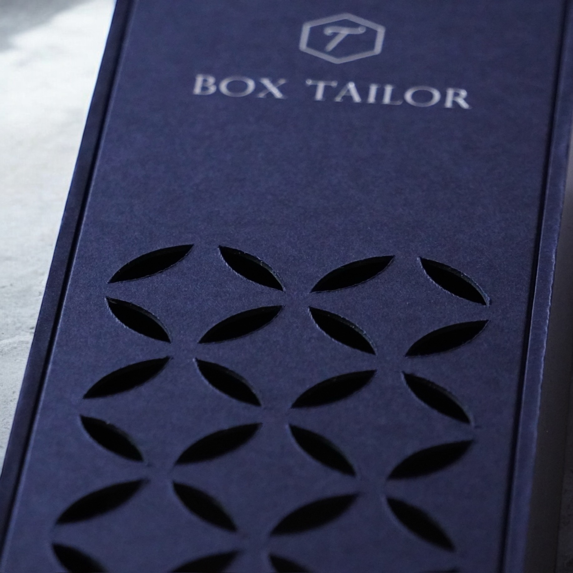 佐賀ダンボール商会_お酒_日本酒_ウイスキー_ワイン_焼酎_貼り箱_パッケージ